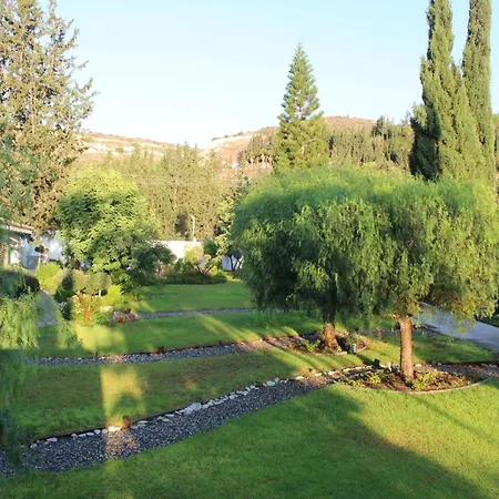 St.george's Country Retreat *