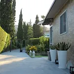 St.george's Country Retreat *