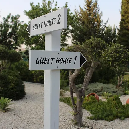 Ferienhaus St.george's Country Retreat Limassol