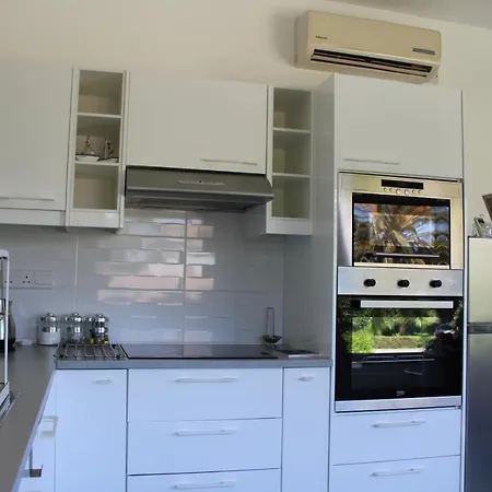 St.george's Country Retreat *