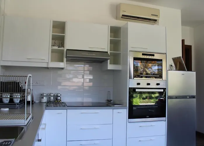 St.george's Country Retreat *