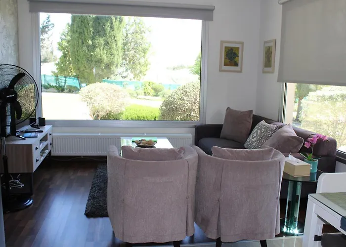 St.george's Country Retreat *